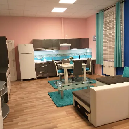 Modern Apartman At Keleti Metro-station *